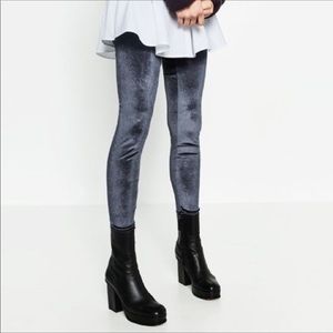 Zara | velvet gray leggings